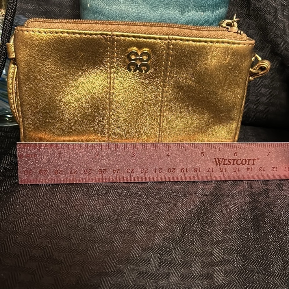 Coach Julia Spotlight Leather Wristlet Clutch Gold 46810B with pink lining VGUC - Picture 4 of 5